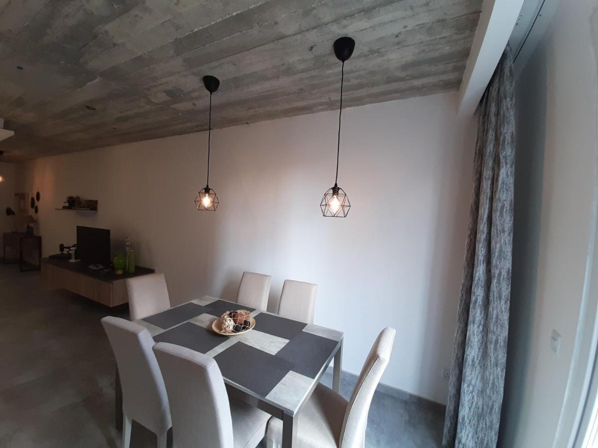 Qliving New Sliema Promenade *