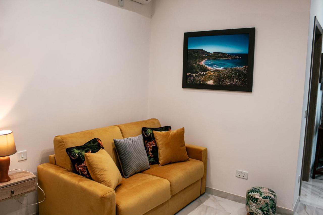 Qliving New Sliema Promenade Gzira